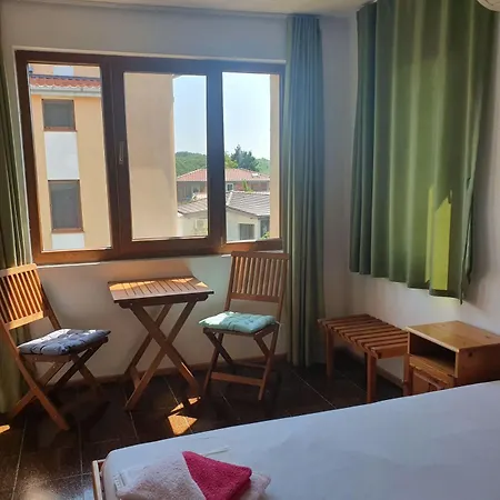 Guest house Karavida Sinemoretz