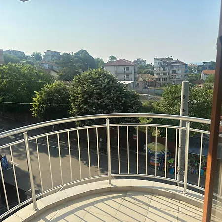 Guest house Karavida Sinemoretz