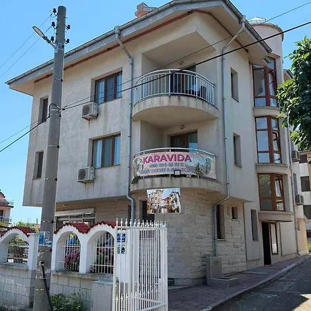 Karavida سينيموريتس